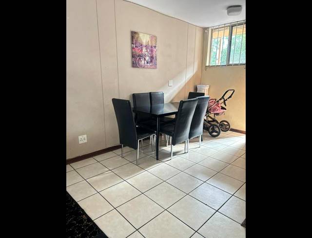 2 BEDROOM APARTMENT FOR SALE IN SUNNYSIDE